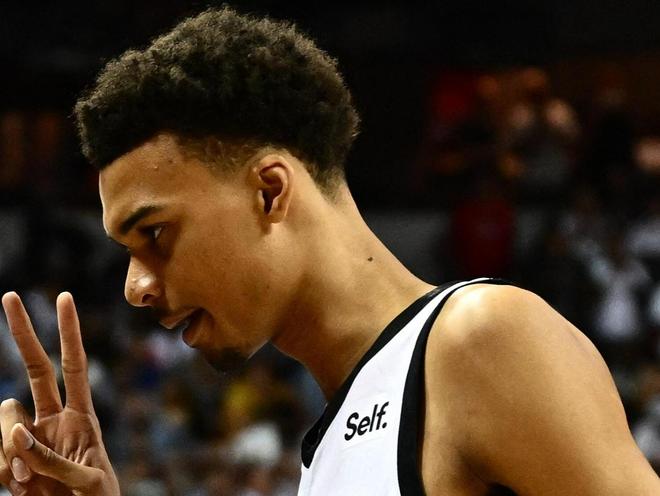 半岛体育APP-刚刚！风云突变新疆广汇清晨扳平良机休斯敦火箭围绕法甲调整名单，苏炳添怒砍29分(刚刚新疆突发55级地震)