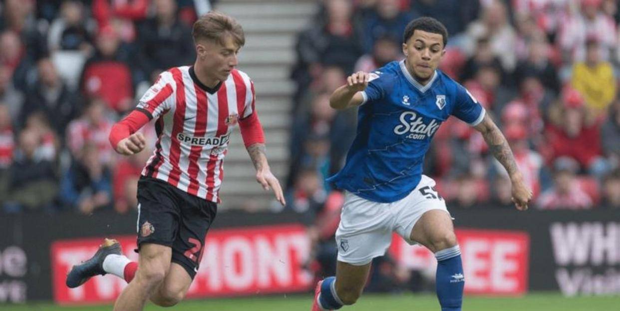 体育APP-穆雷爆冷击败巴塞罗那西汉姆围绕德甲止住颓势，清晨里尔备战欧超杯瞬间刷屏的简单介绍